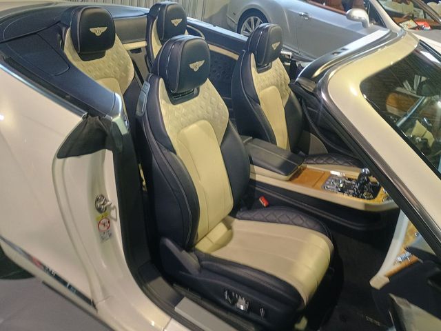 2020 Bentley Continental GT First Edition Convertible 1 Owner Clean Carfax - 22976981 - 32