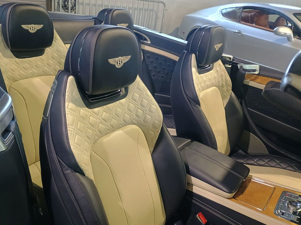 2020 Bentley Continental GT First Edition Convertible 1 Owner Clean Carfax - 22976981 - 34