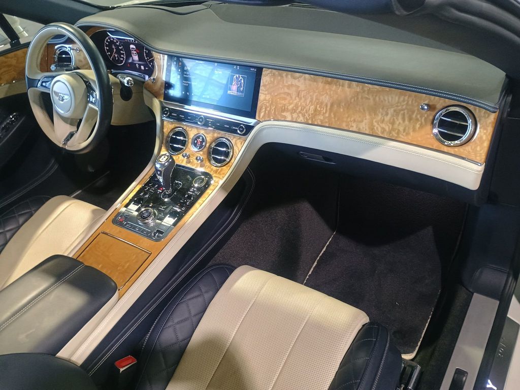 2020 Bentley Continental GT First Edition Convertible 1 Owner Clean Carfax - 22976981 - 35