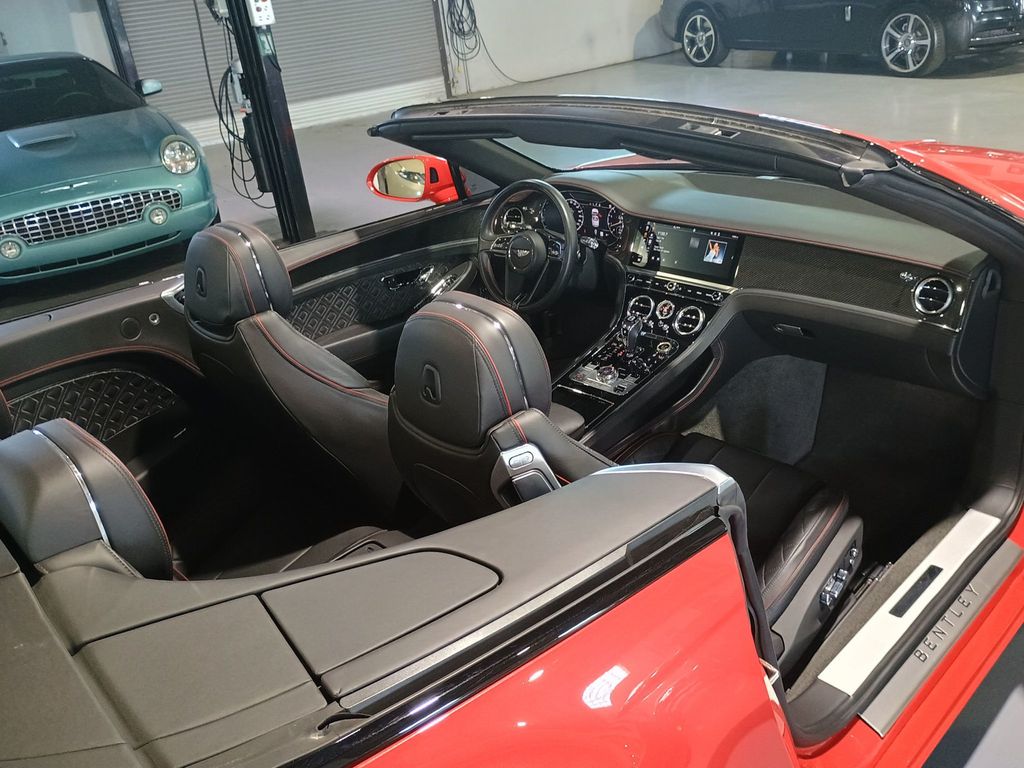 2020 Bentley Continental GT V8 Convertible Clean Carfax - 23021569 - 38