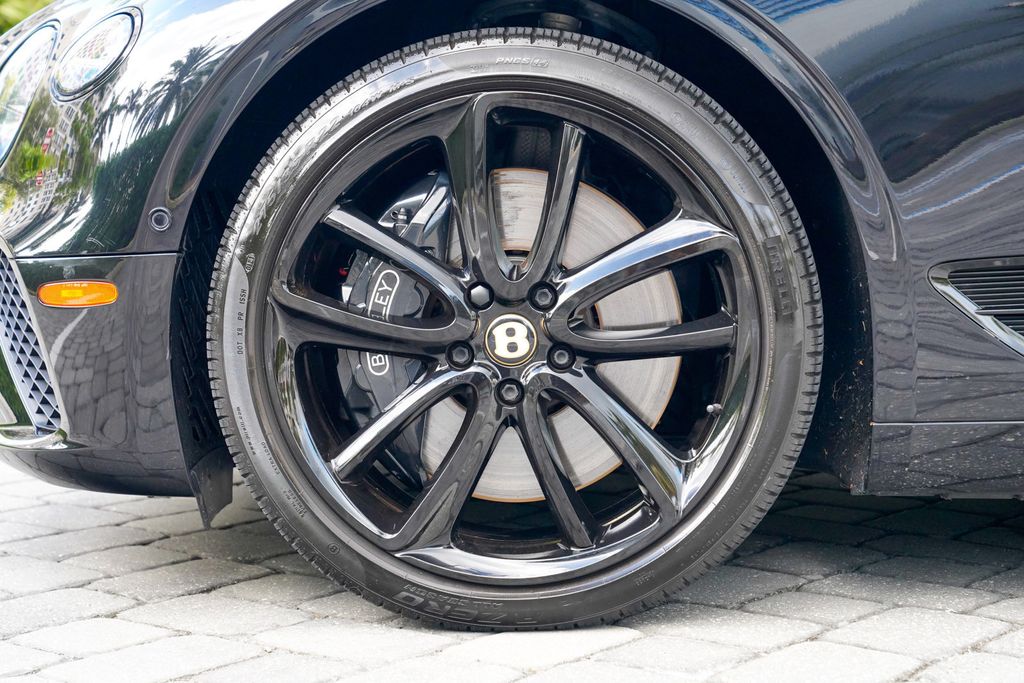 2020 Bentley Continental GT V8 Coupe - 22959392 - 13