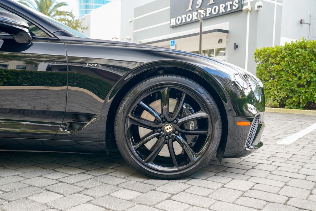 2020 Bentley Continental GT V8 Coupe - 22959392 - 32