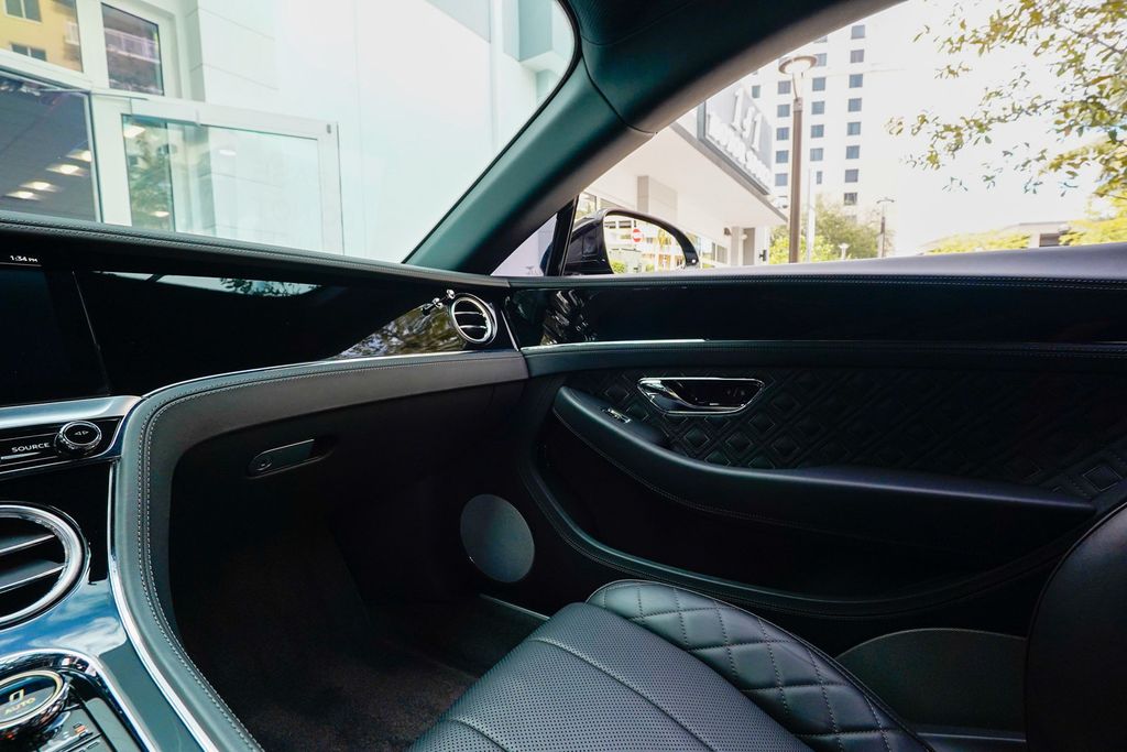 2020 Bentley Continental GT V8 Coupe - 22959392 - 69