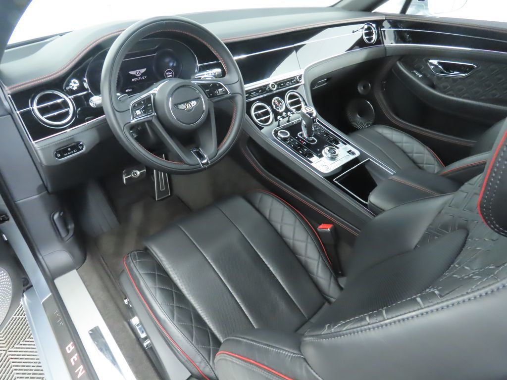 2020 Bentley Continental GT V8 photo 9
