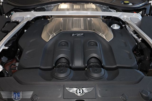 2020 Bentley Continental GT V8 Coupe - 22964611 - 32