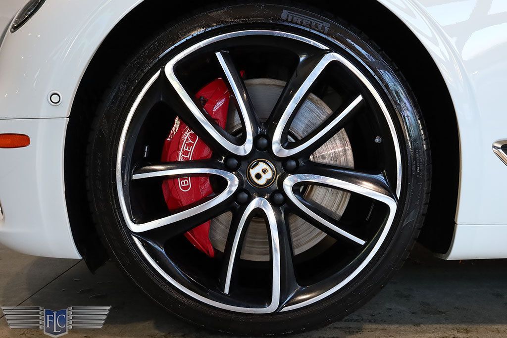 2020 Bentley Continental GT V8 Coupe - 22964611 - 34