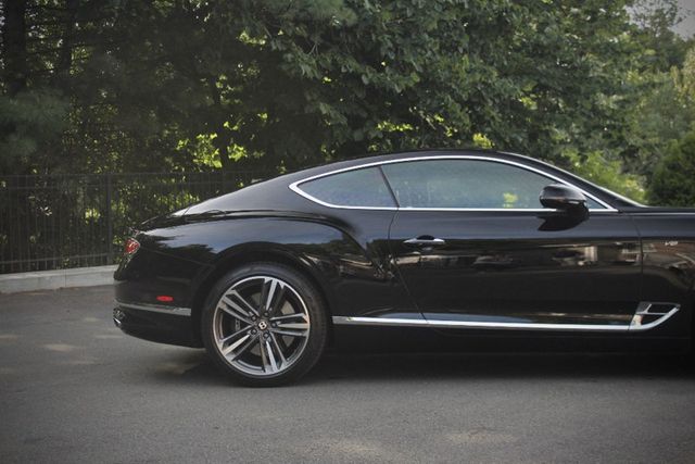 2020 Bentley Continental GT V8 Coupe Clean Carfax - 23086629 - 9