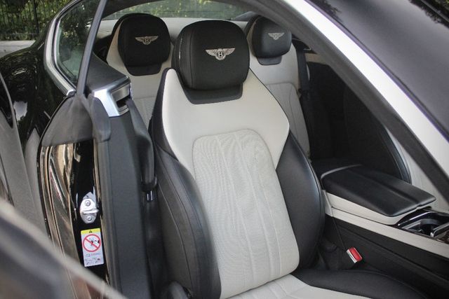 2020 Bentley Continental GT V8 Coupe Clean Carfax - 23086629 - 32