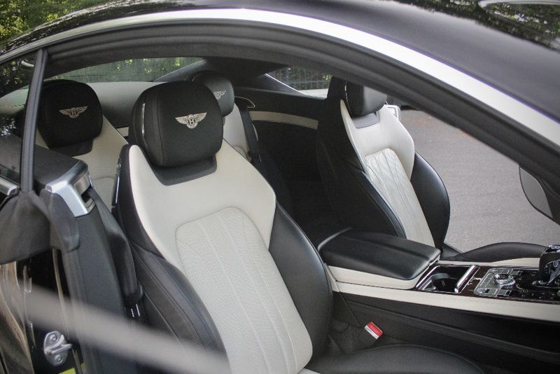 2020 Bentley Continental GT V8 Coupe Clean Carfax - 23086629 - 34