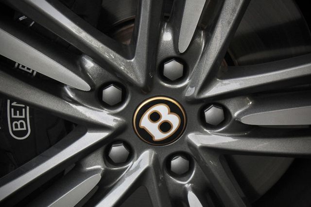2020 Bentley Continental GT V8 Coupe Clean Carfax - 23086629 - 54