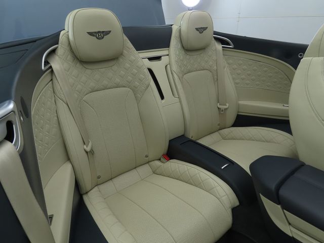 2020 Bentley Continental GT V8 First Edition Convertible - 22986550 - 29