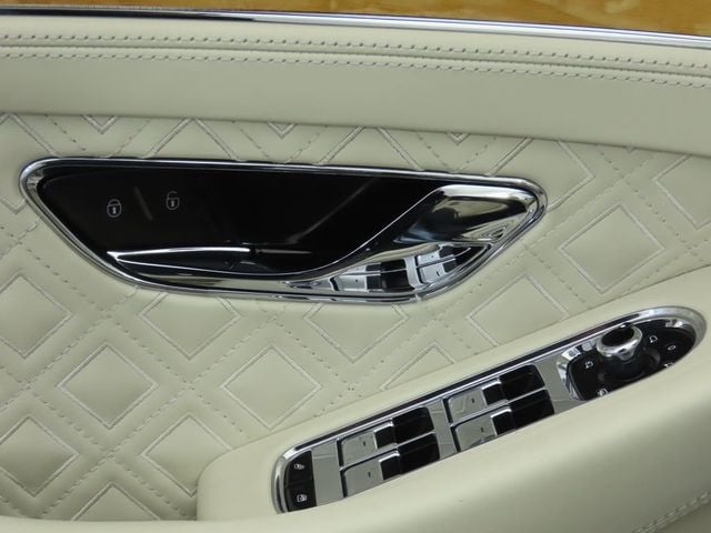 2020 Bentley Continental GT V8 First Edition Convertible - 22986550 - 30