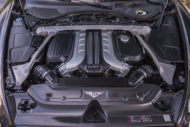 2020 Bentley Continental W12 Coupe - 23097459 - 25