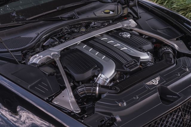 2020 Bentley Continental W12 Coupe - 23097459 - 26