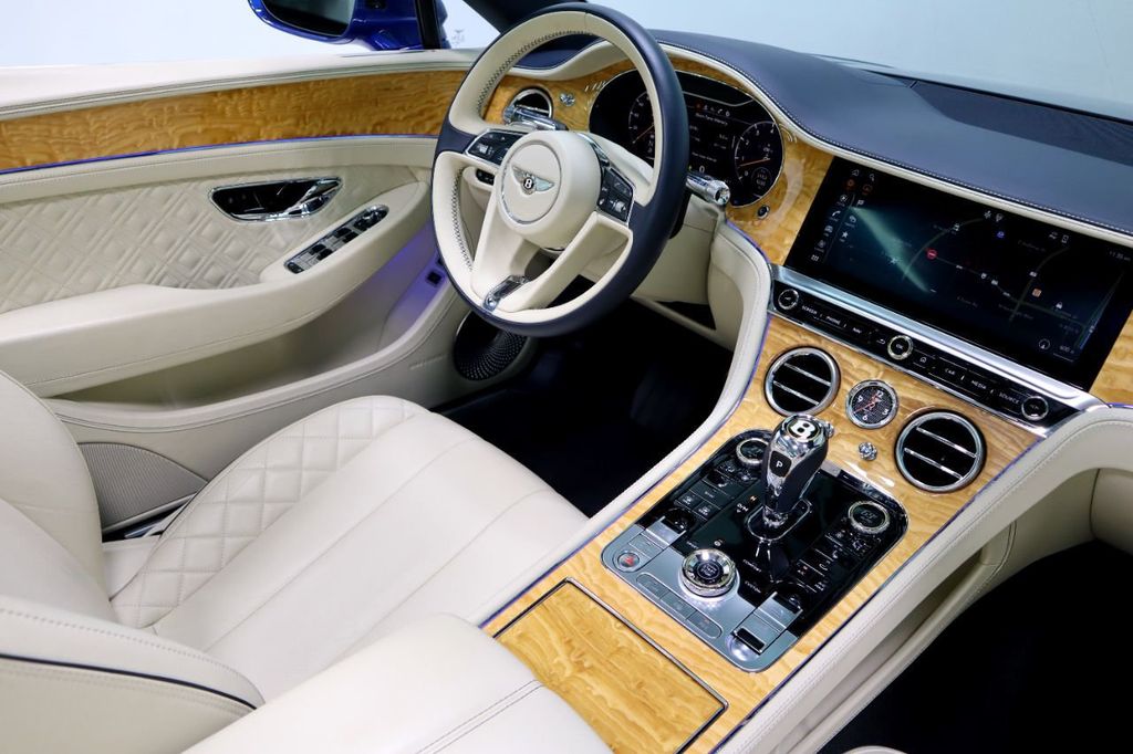 2020 Bentley CONTINENTAL GTC * ONLY 5K MILES...Mulliner Pkg ($18,020) - 21725428 - 34
