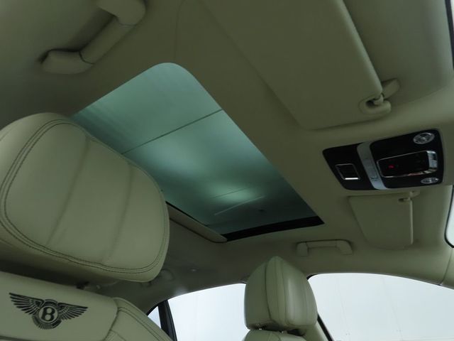 2020 Bentley Flying Spur W12 Sedan - 22909310 - 18