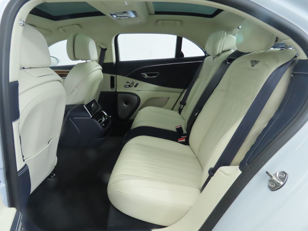 2020 Bentley Flying Spur W12 photo 16