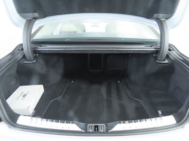 2020 Bentley Flying Spur W12 Sedan - 22909310 - 28