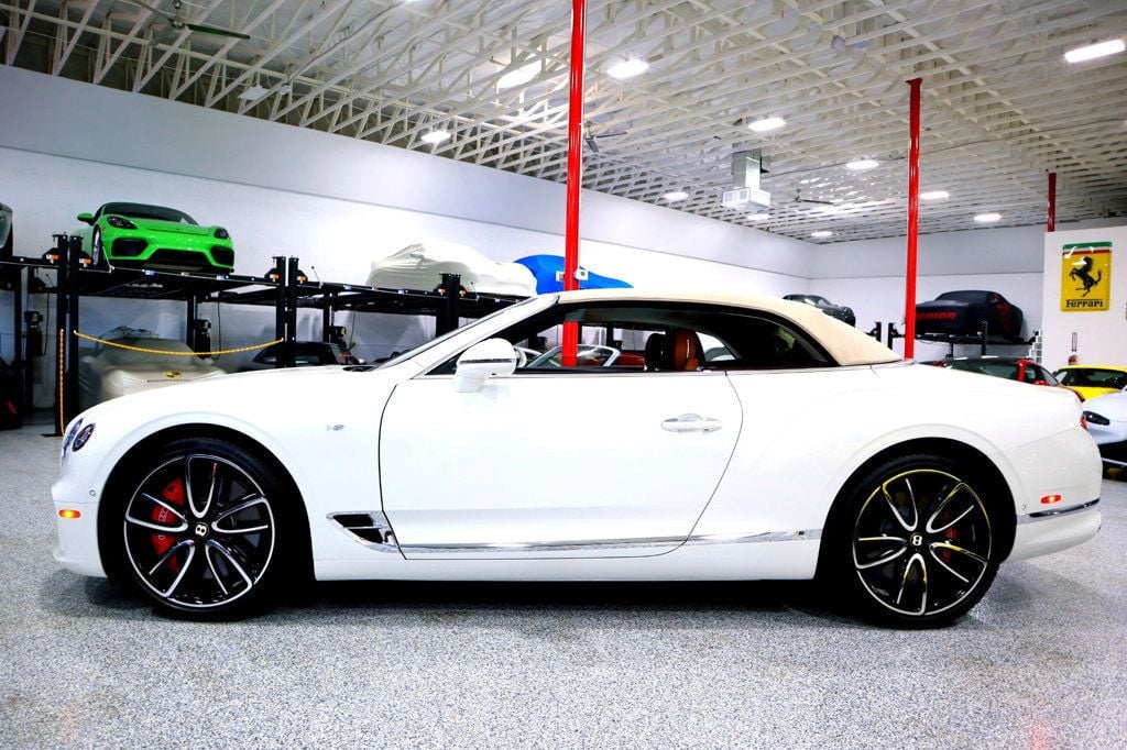 2020 Bentley GTC MULLINER * ONLY 4,731 MILES...Mulliner Pkg ($18K) Option - 22546217 - 5