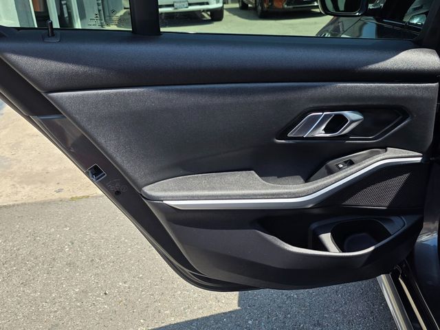 2020 BMW 3 Series 330i - 22916185 - 27
