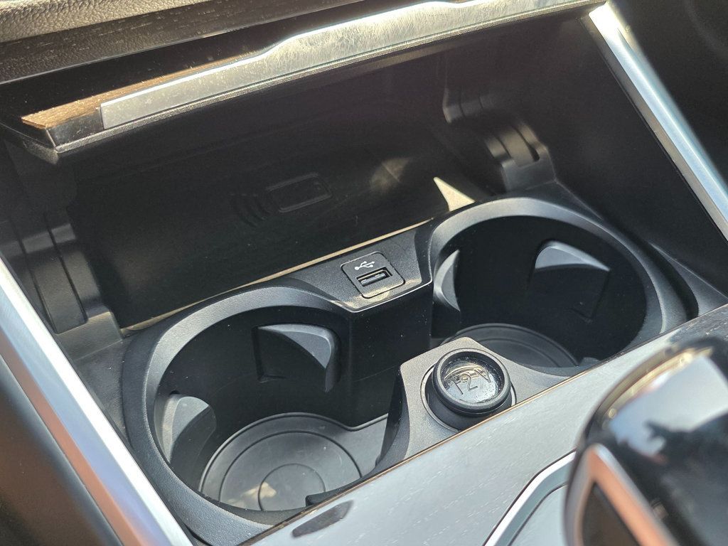 2020 BMW 3 Series 330i - 22916185 - 38