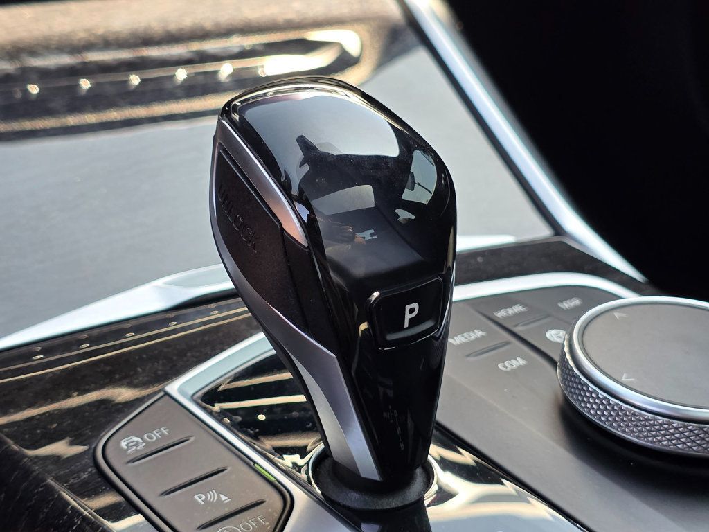 2020 BMW 3 Series 330i - 22916185 - 39