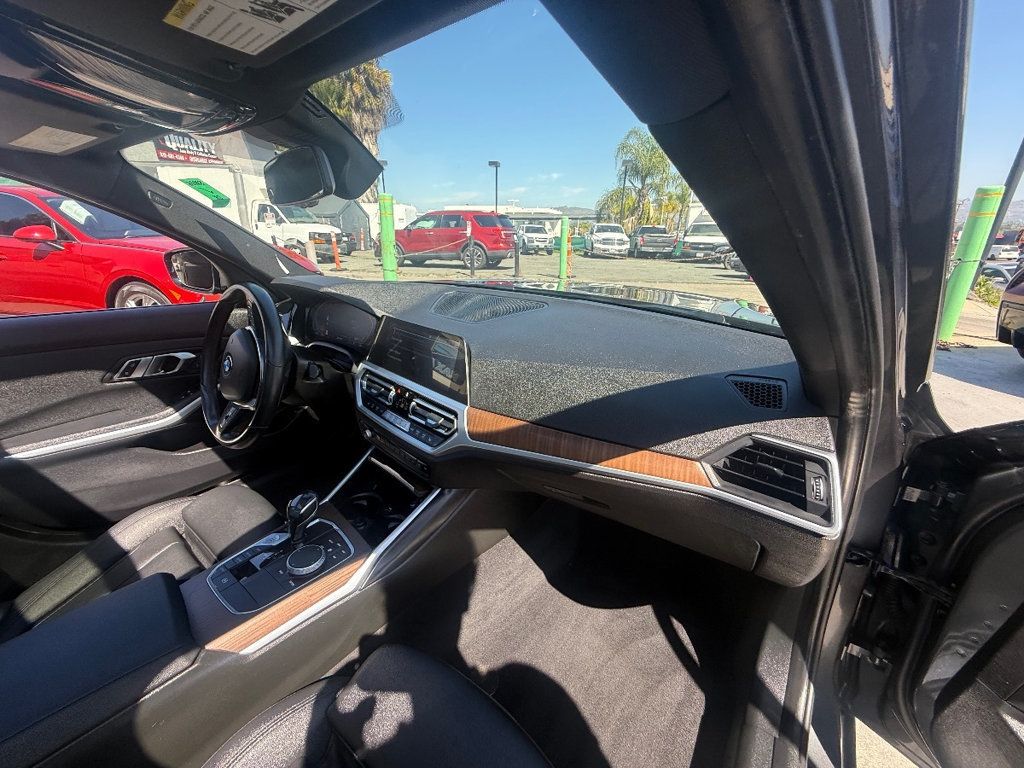 2020 BMW 3 Series 330i - 22993493 - 16
