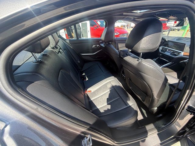 2020 BMW 3 Series 330i - 22993493 - 19