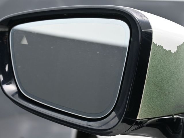 2020 BMW 3 Series 330i - 23042238 - 9