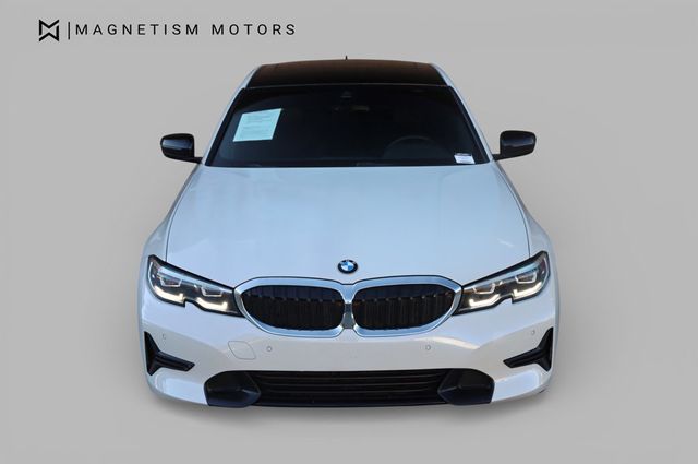 2020 BMW 3 Series 330i - 22970863 - 4