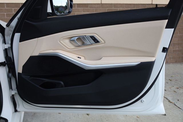 2020 BMW 3 Series 330i - 23052833 - 24