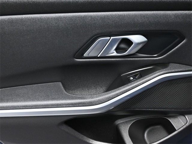 2020 BMW 3 Series 330i - 22954832 - 13