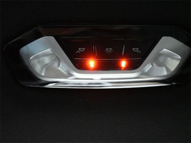 2020 BMW 3 Series 330i - 22954832 - 15