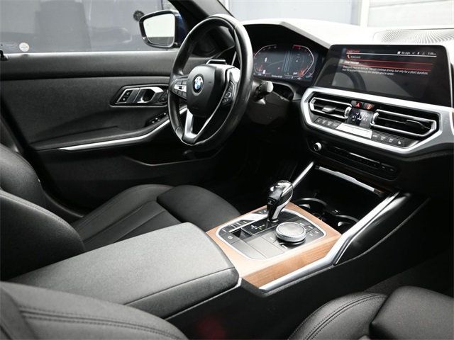 2020 BMW 3 Series 330i - 22954832 - 19
