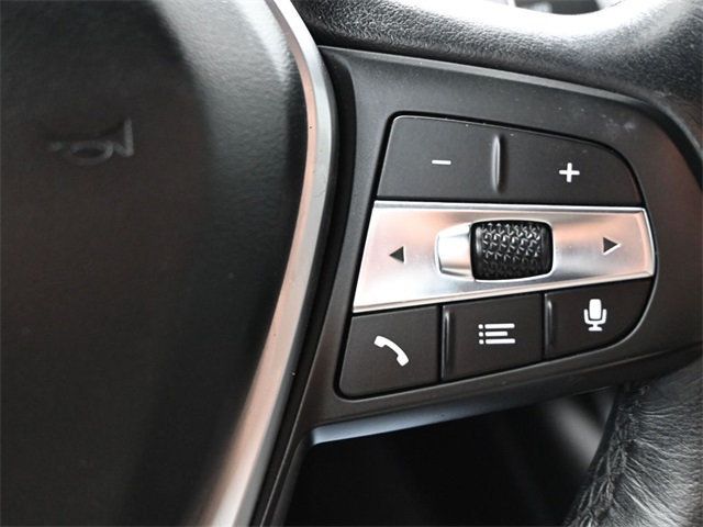 2020 BMW 3 Series 330i - 22954832 - 25