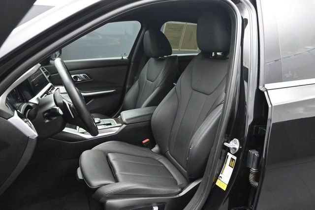 2020 BMW 3 Series 330i - 23038667 - 4