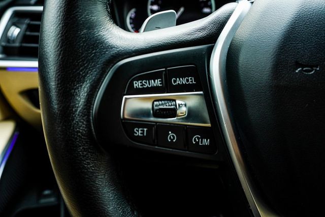 2020 BMW 3 Series 330i - 22969818 - 33