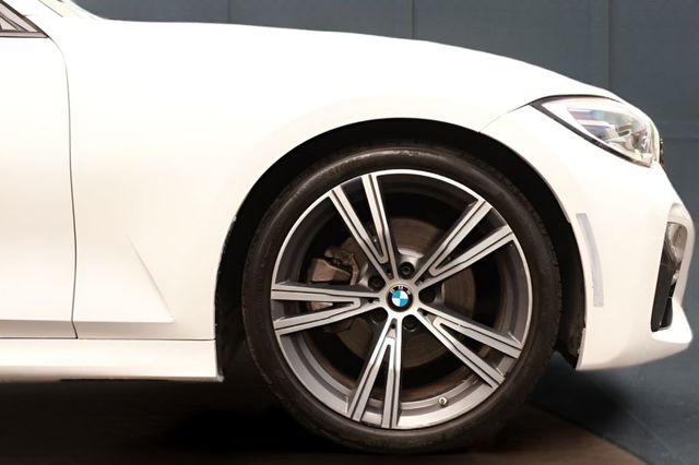 2020 BMW 3 Series 330i - 23041085 - 16