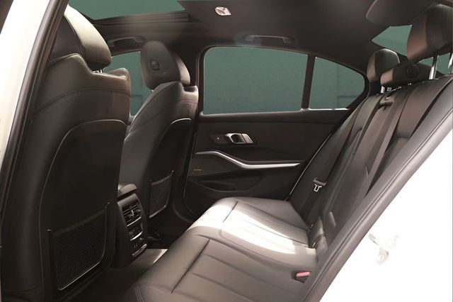 2020 BMW 3 Series 330i - 23041085 - 20