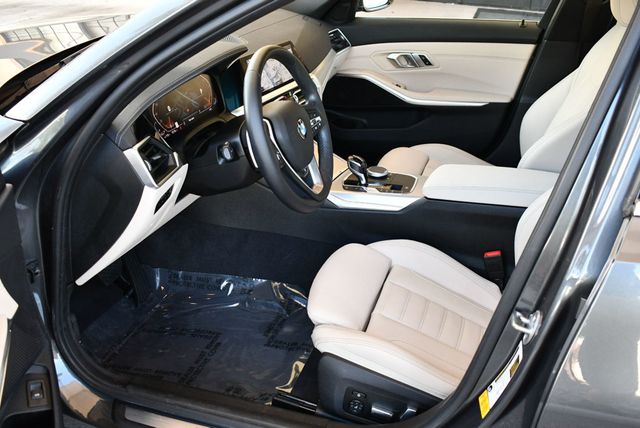 2020 BMW 3 Series 330i 4-Door Sedan W/Premium and Luxury Packages - 22878300 - 13