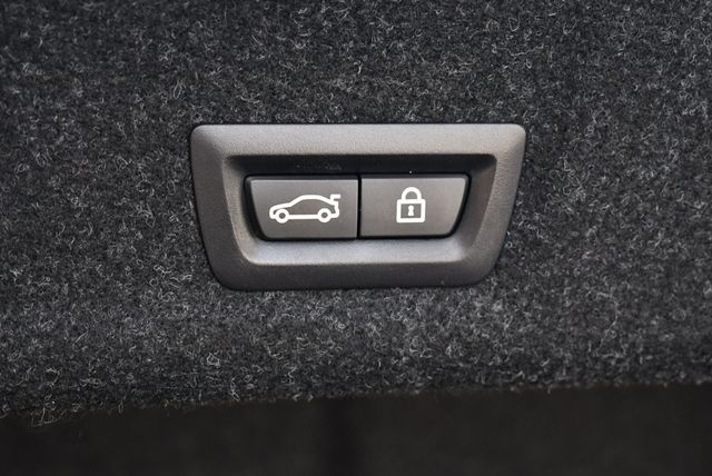 2020 BMW 3 Series 330i 4-Door Sedan W/Premium and Luxury Packages - 22878300 - 16