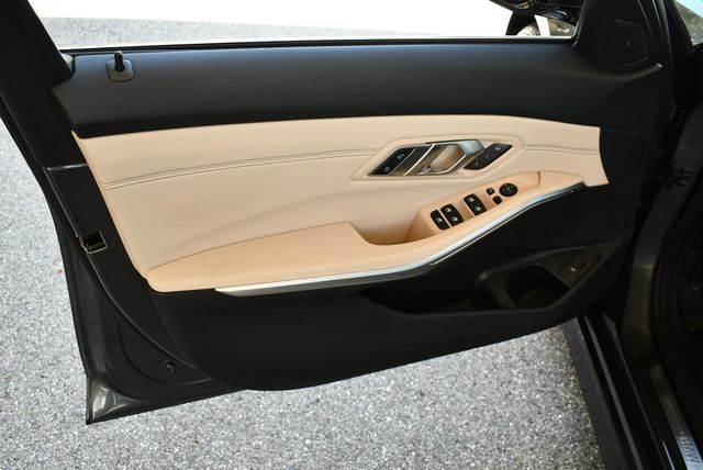 2020 BMW 3 Series 330i 4-Door Sedan W/Premium and Luxury Packages - 22878300 - 36