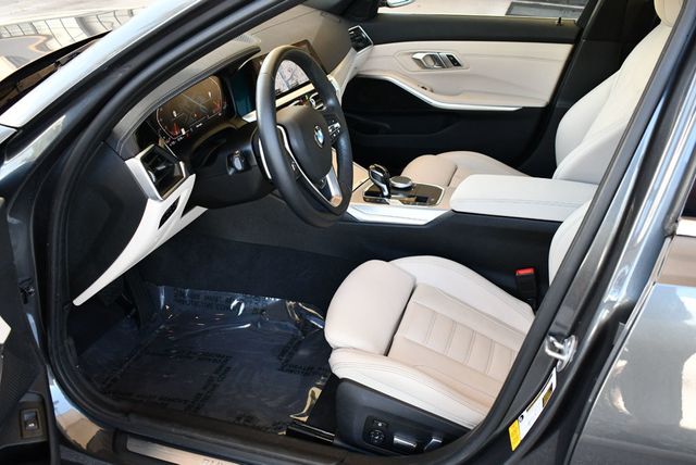 2020 BMW 3 Series 330i 4-Door Sedan W/Premium and Luxury Packages - 22878300 - 39