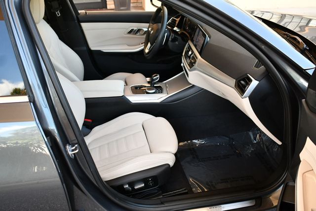2020 BMW 3 Series 330i 4-Door Sedan W/Premium and Luxury Packages - 22878300 - 44