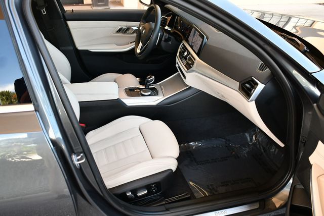 2020 BMW 3 Series 330i 4-Door Sedan W/Premium and Luxury Packages - 22878300 - 45