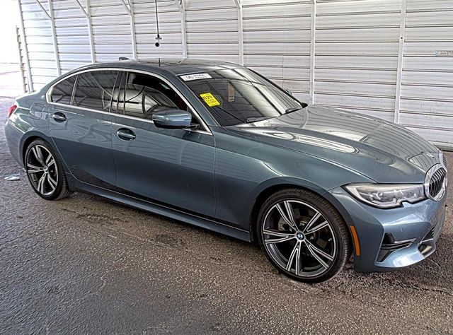 2020 BMW 3 Series 330i - M Sport - 23054844 - 3
