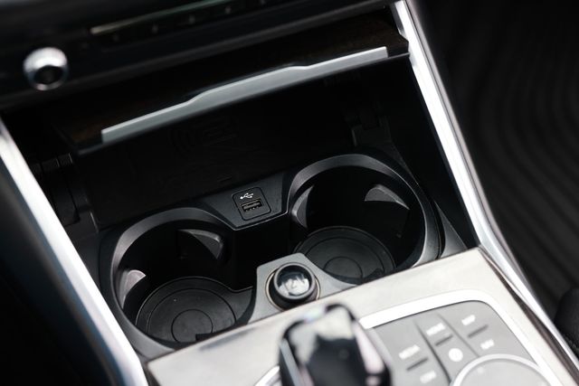 2020 BMW 3 Series 330i - M Sport - 23061055 - 43