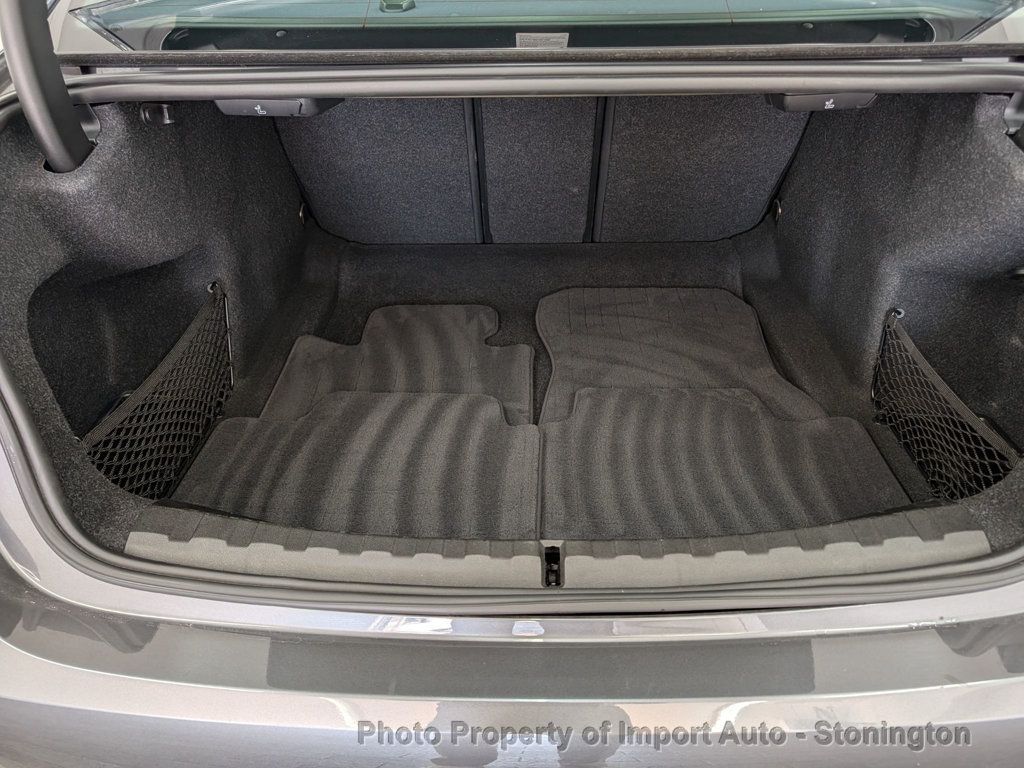 2020 Bmw 330i xDrive Sedan photo 16