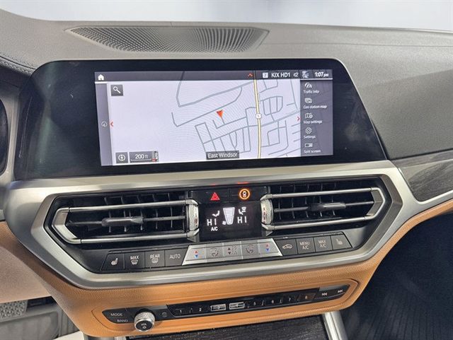 2020 BMW 3 Series 330i xDrive - 22967610 - 16