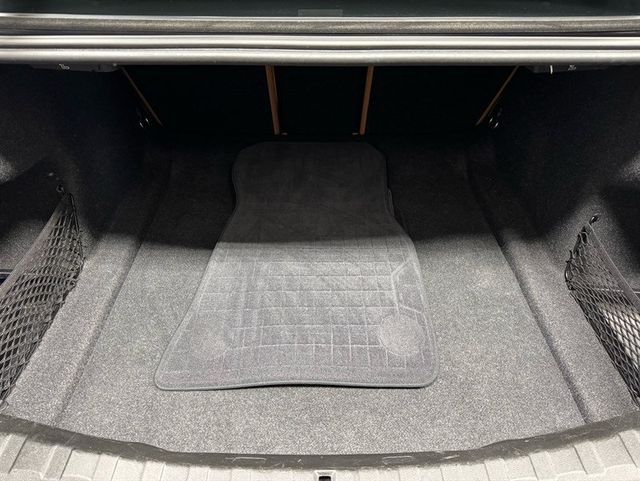 2020 BMW 3 Series 330i xDrive - 22967610 - 24